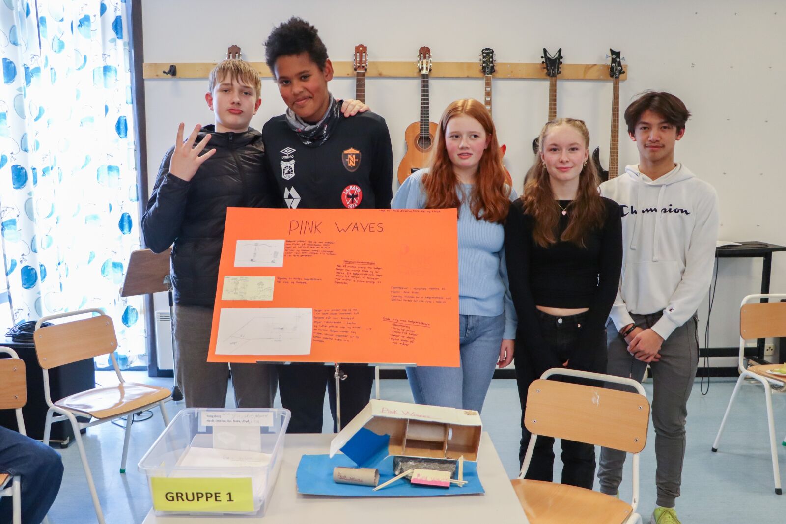 Young entrepreneurs at Brattvåg Middle School